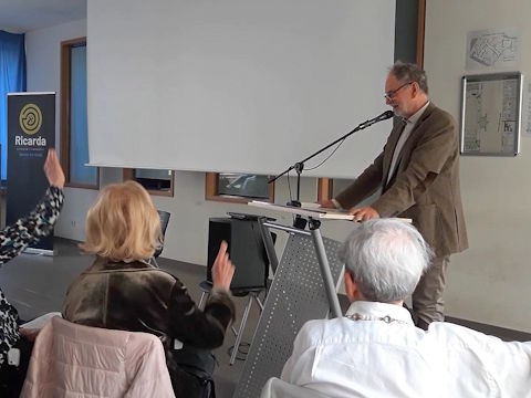AbiJub2025 - Begrüßung durch Rektor Peer Güßfeld